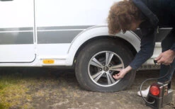 E-Trailer E-Pressure Reifendrucksensoren Für Smart Trailer System 2 Stück 11 E-Trailer E-Pressure Reifendrucksensoren Für Smart Trailer System 2 Stück -NIGR Camping Geschaft 323214 2683615